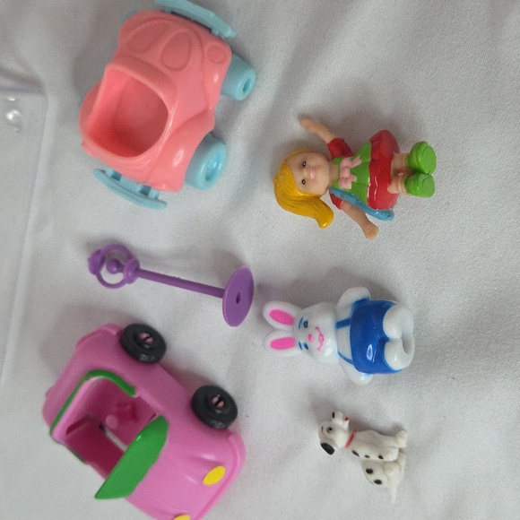 Mini Doll Vintage 90s playset Dalmatian Car Bunny carry case - Picture 2 of 7